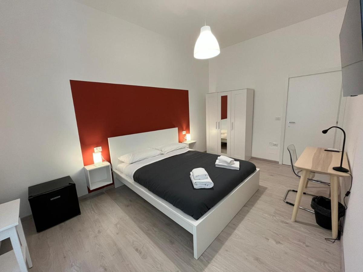 Bed and Breakfast Donna Luisa A Santa Chiara à Naples Extérieur photo