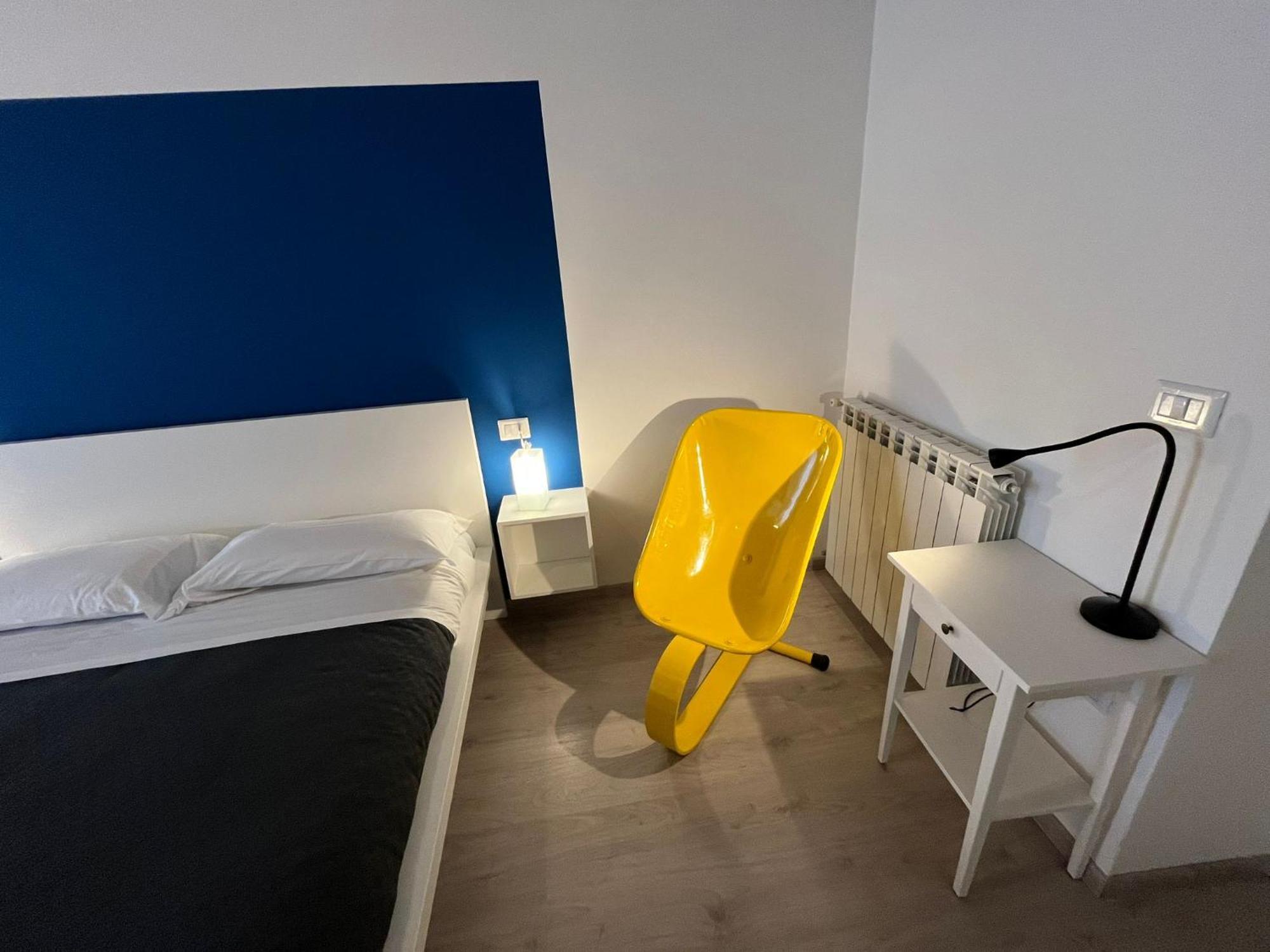 Bed and Breakfast Donna Luisa A Santa Chiara à Naples Chambre photo